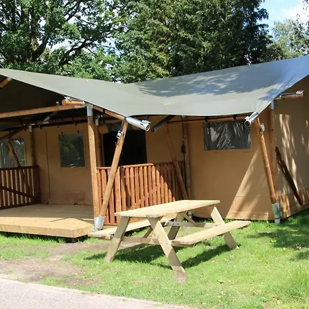 אוהל מפואר Camptent